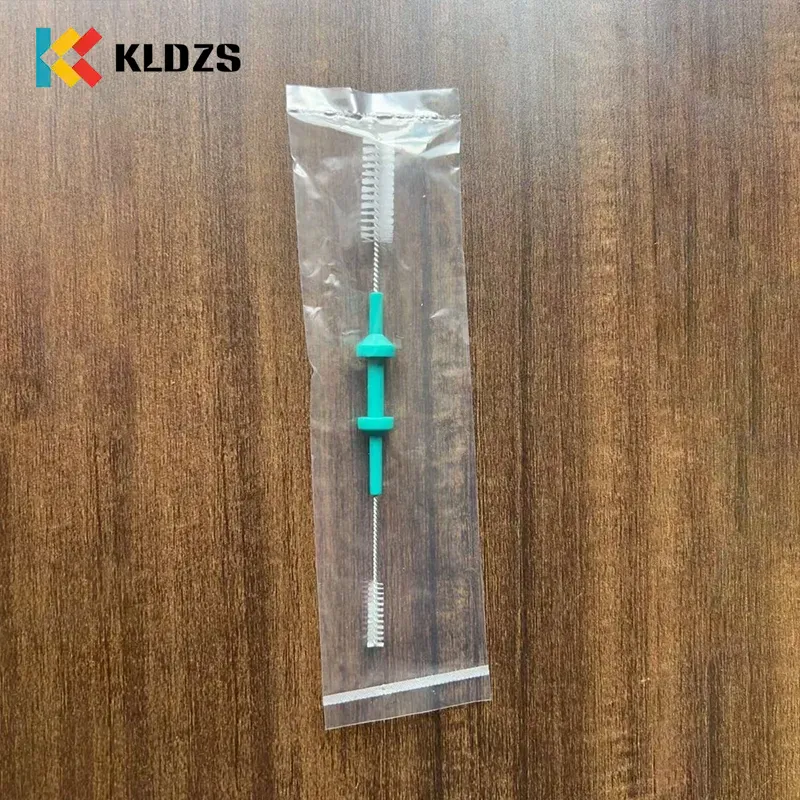 Brosse de nettoyage endoscopique 11 mm x 160 mm