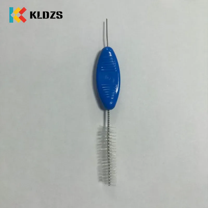 Brosse de nettoyage endoscopique 11 mm x 95 mm