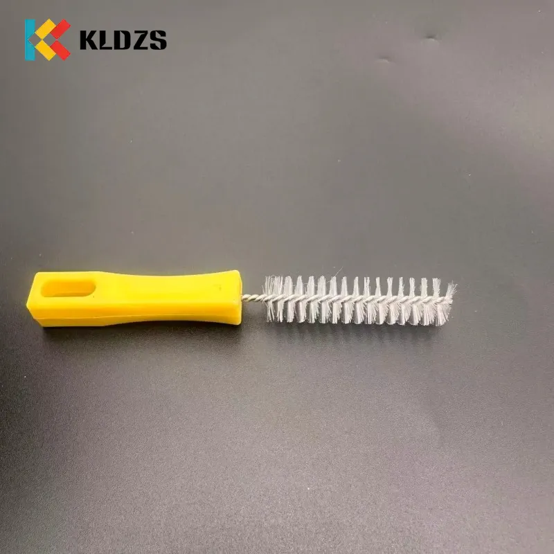 Brosse de nettoyage endoscopique 9 mm x 100 mm